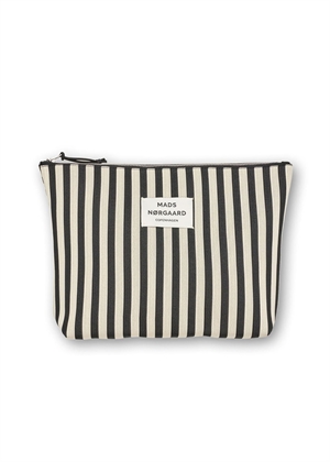 Knit stripe toilet bag New Black/White Mads Nørgaard 